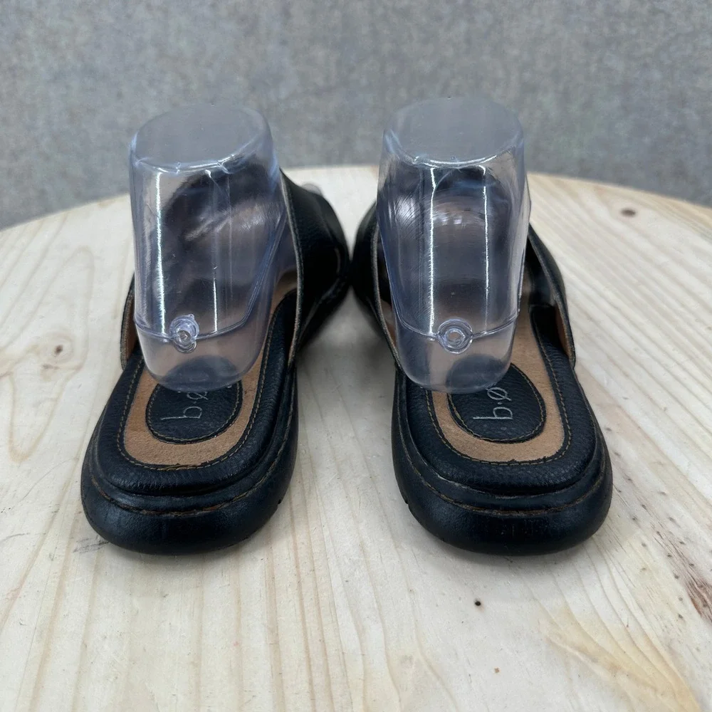 b.o.c. Born Slide Sandals Womens 10 Black Leather Toe Loop